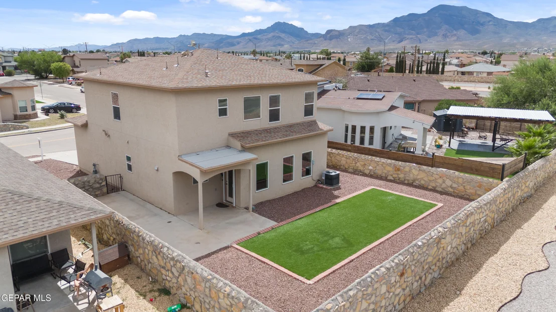 Photo of 5975 REDSTONE RIM Drive