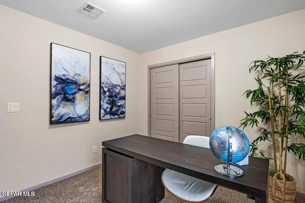 Photo of 948 SANDHURST Place