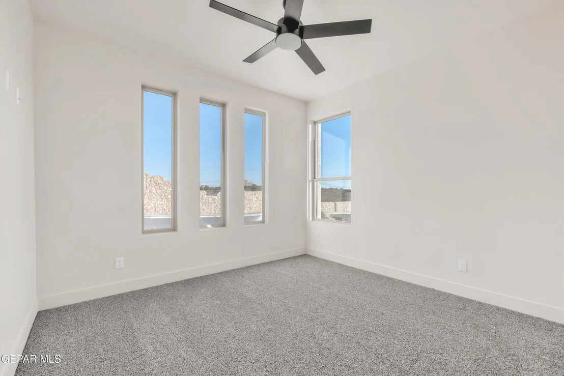 Photo of 621 Paseo de la Reina Street