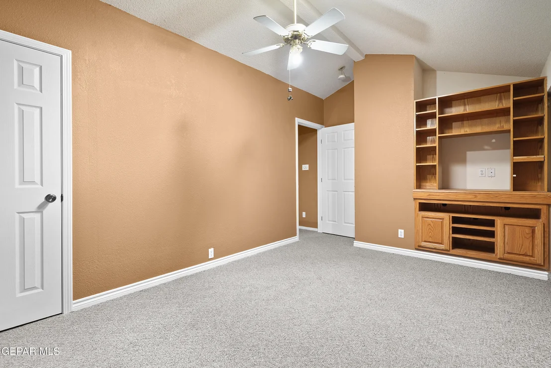 Photo of 5639 SCHWARZKOPF Drive