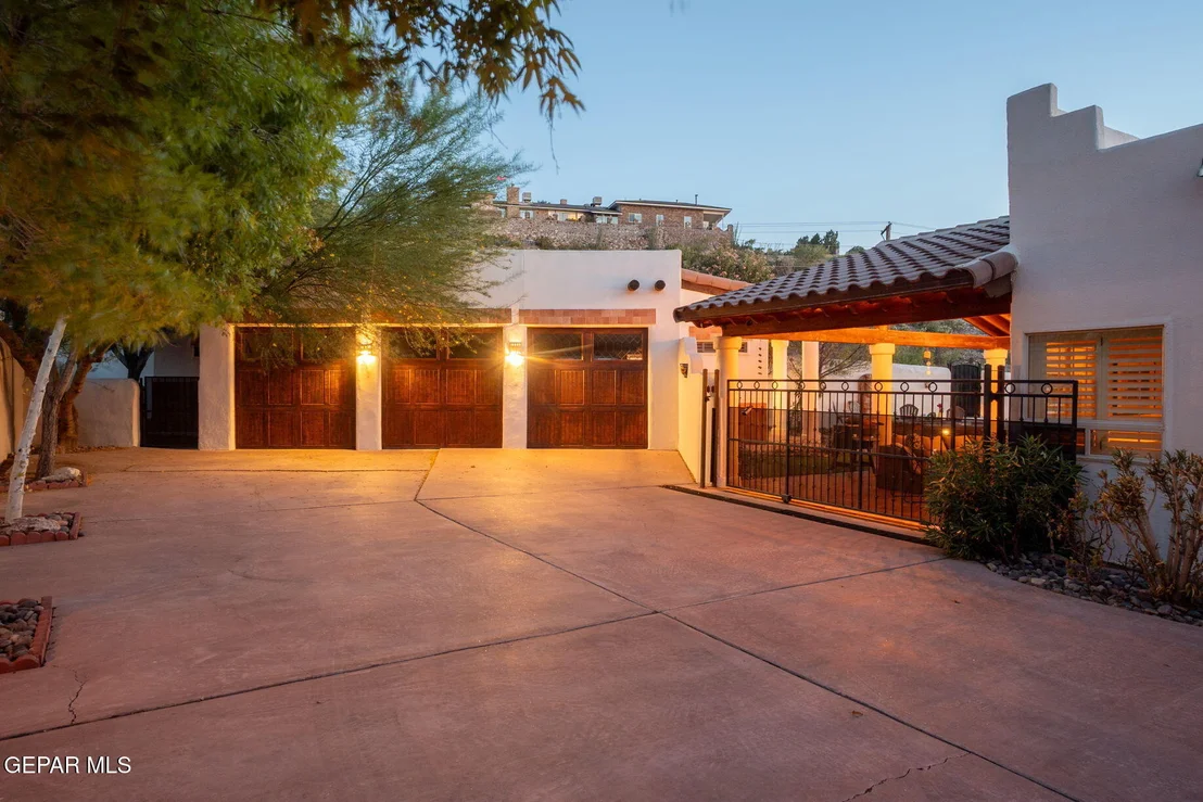 Photo of 5804 Sundale Road