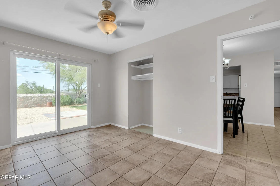 Photo of 321 CRESTMONT Drive