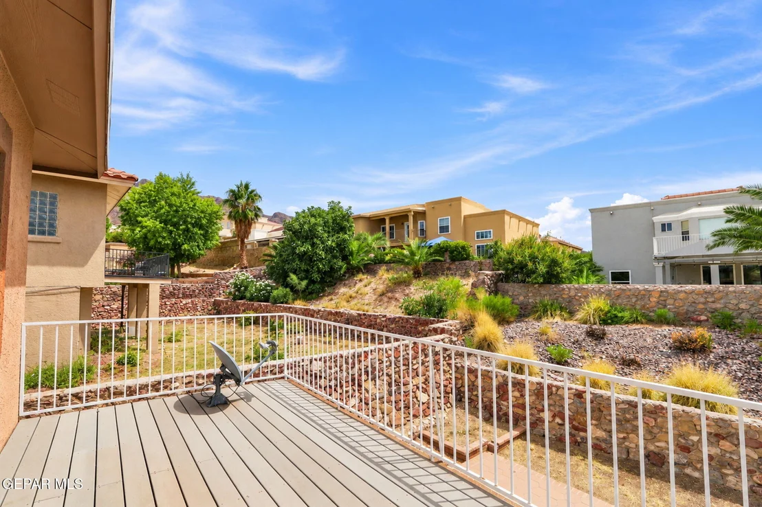 Photo of 6076 LOS SIGLOS Drive