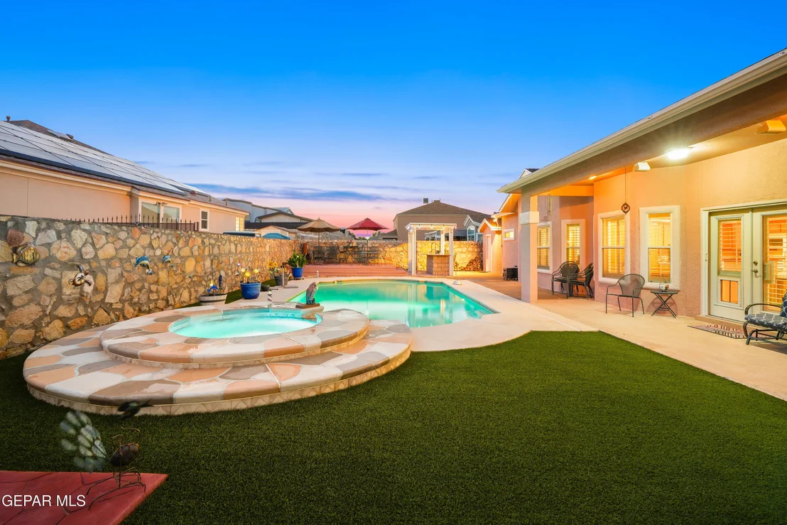 Photo of 11357 LOMA CRYSTAL Place