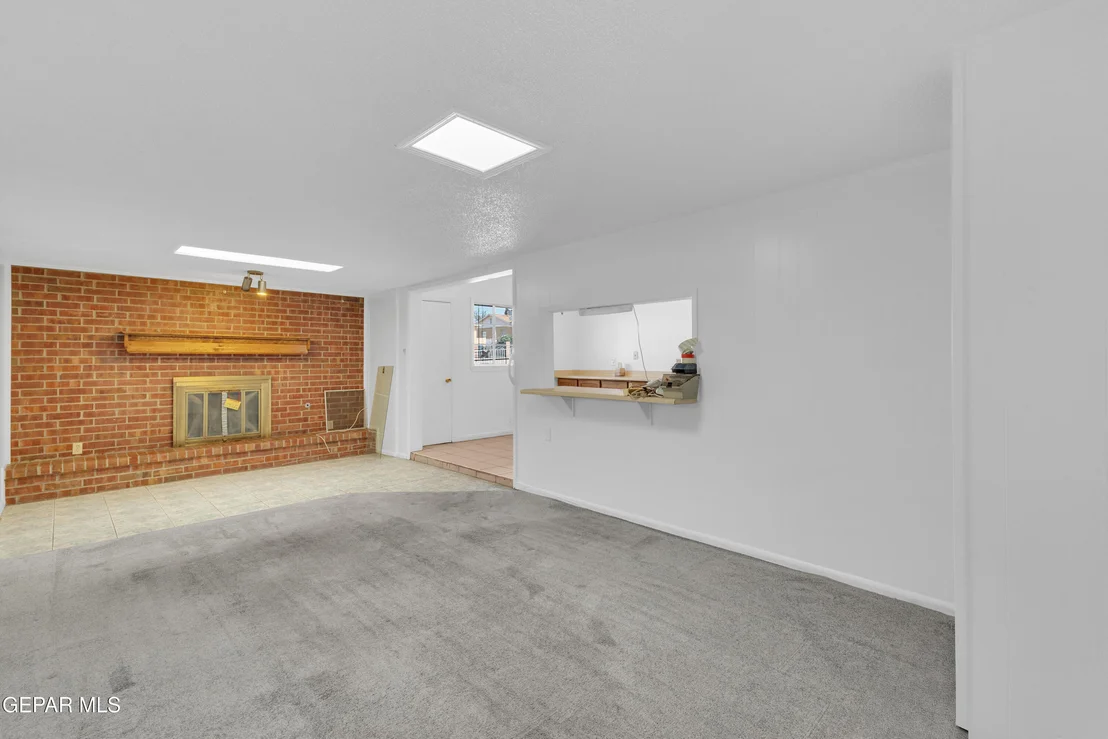 Photo of 1304 WAINWRIGHT Drive