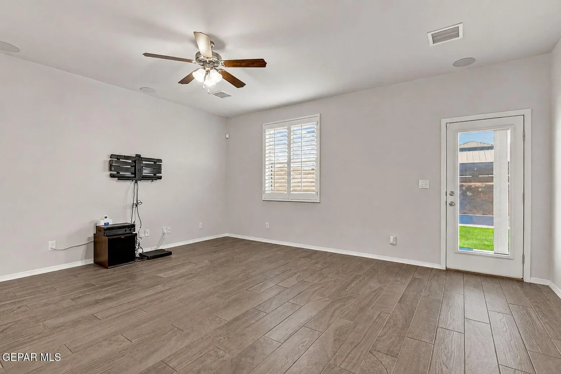 Photo of 4012 DESERT NOMAD Drive