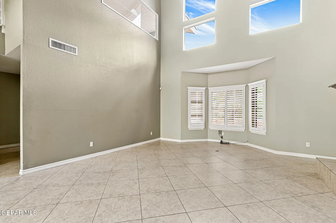 Photo of 5628 BUCKLEY Drive