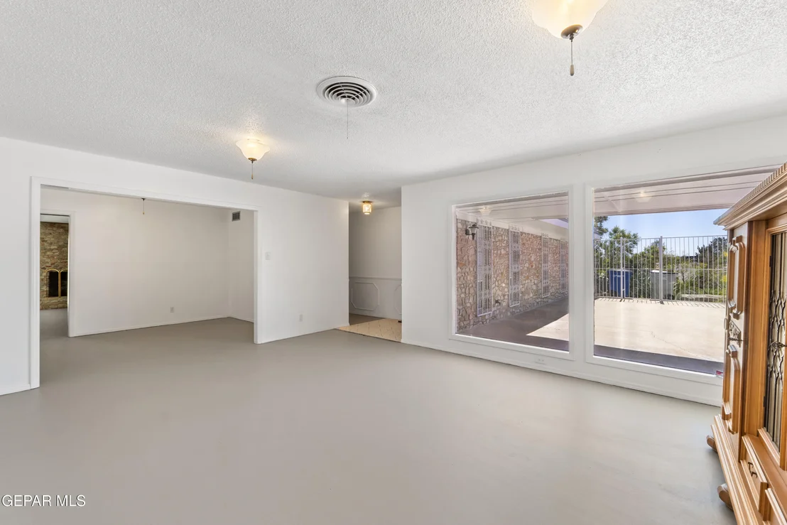 Photo of 3029 MESA VERDE Lane
