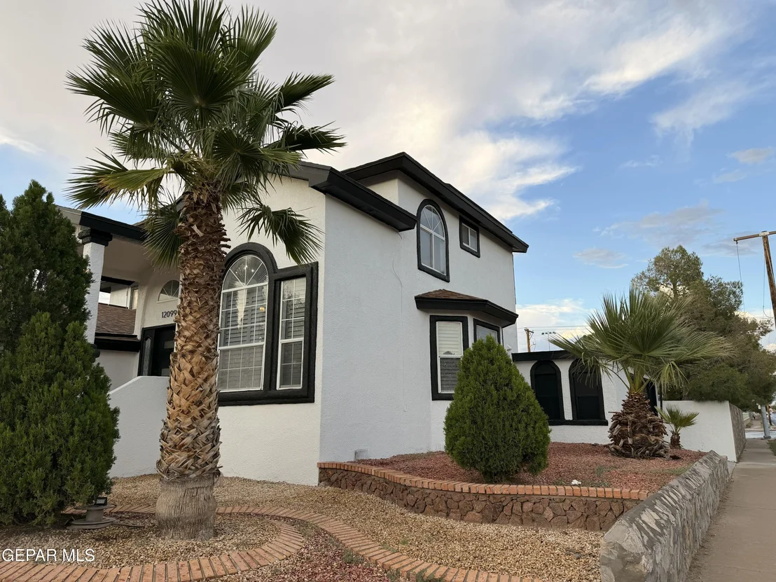 Photo of 12099 VILLAGE GATE Drive