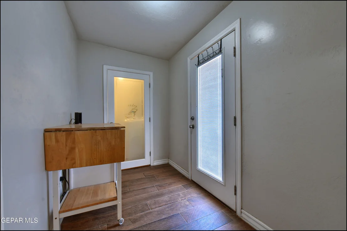 Photo of 504 CANAL Road
