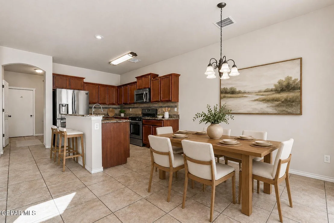 Photo of 2424 Playa