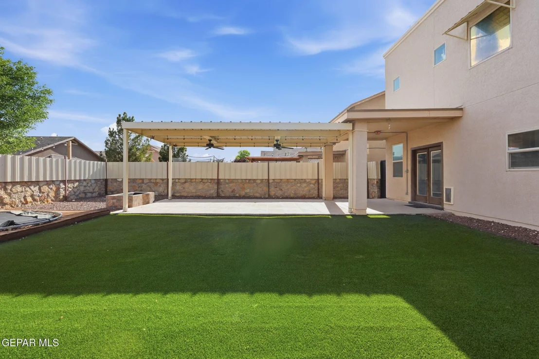Photo of 14668 OLDENBERG Court