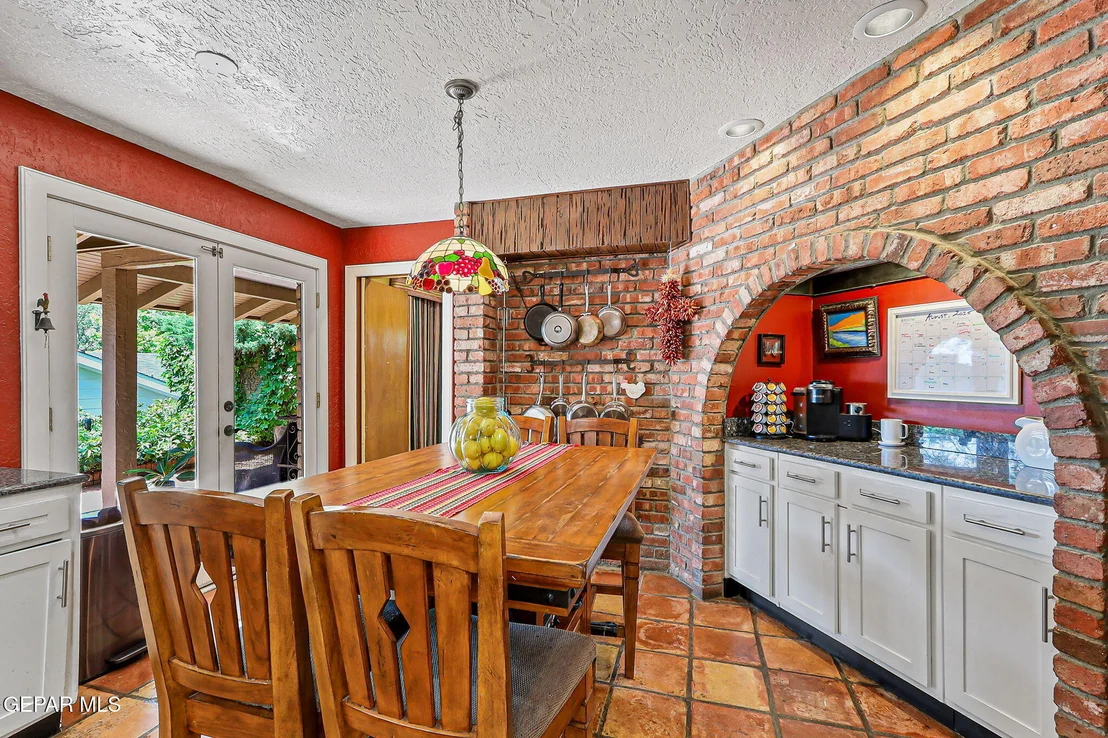 Photo of 4332 DONNYBROOK Place