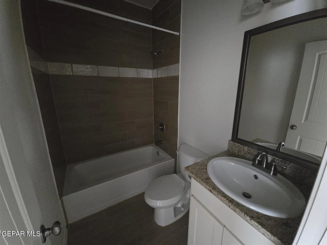 Photo of 1313 MEADOW Road