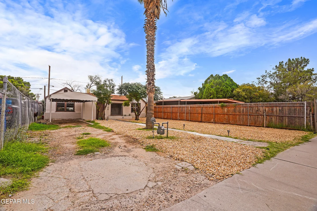 Photo of 124 TOLEDO Place