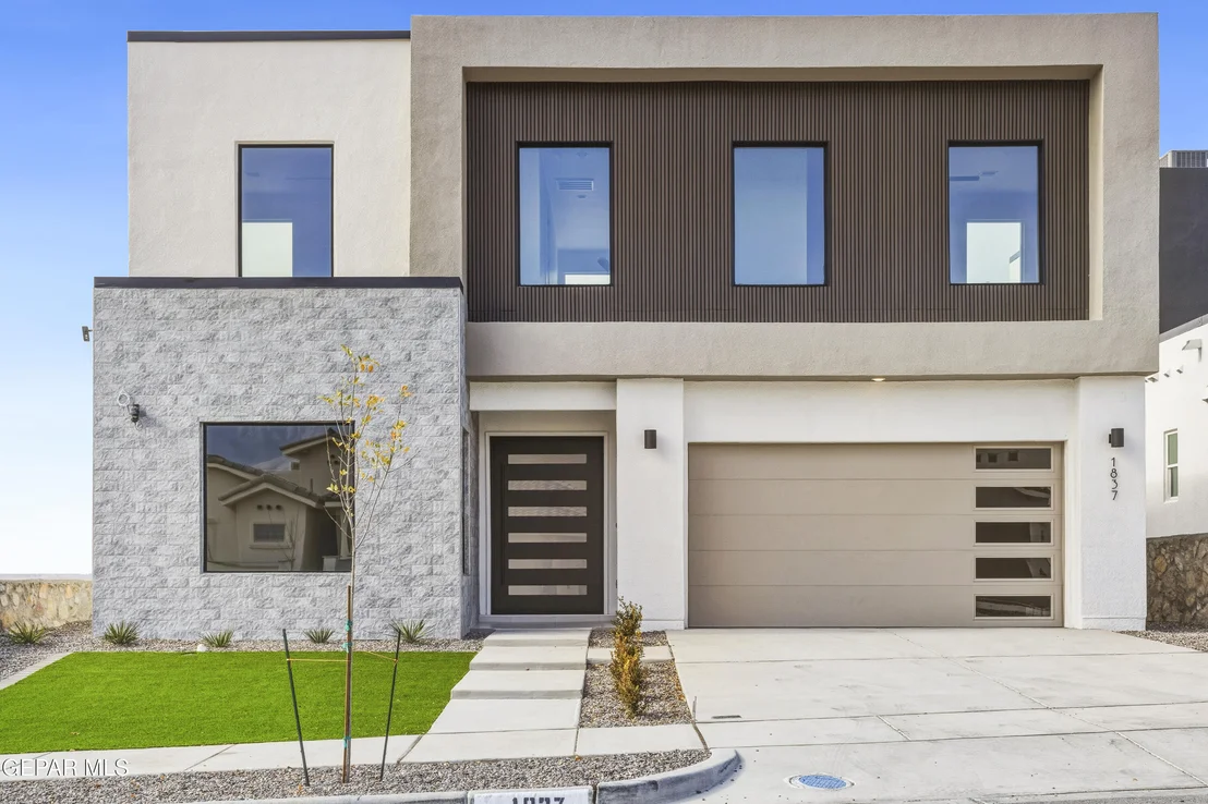 Photo of 1837 BRIDLE Place