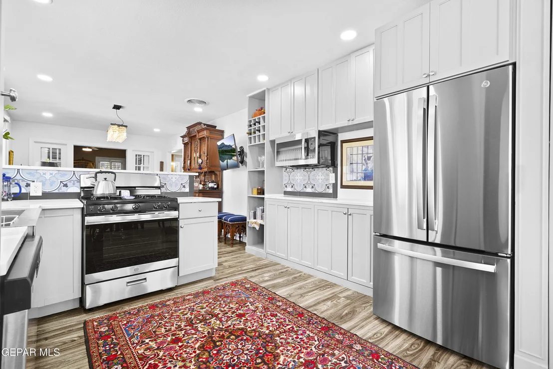 Photo of 1109 WHITAKER Lane