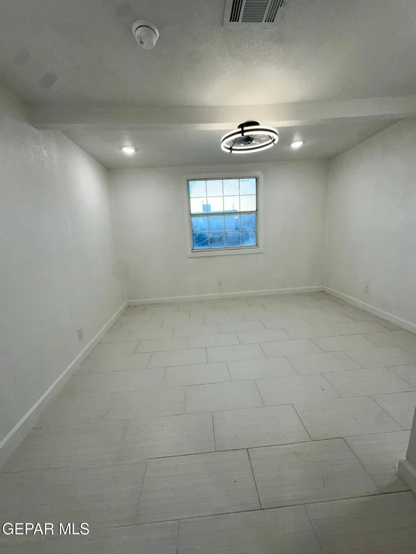 Photo of 543 Dolan Street