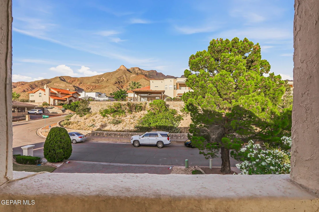 Photo of 871 VIA ALEGRE Lane