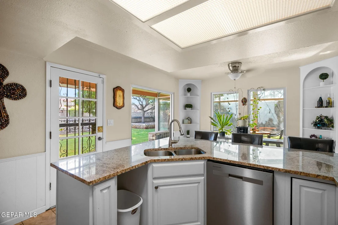 Photo of 10901 Bill Collins Drive