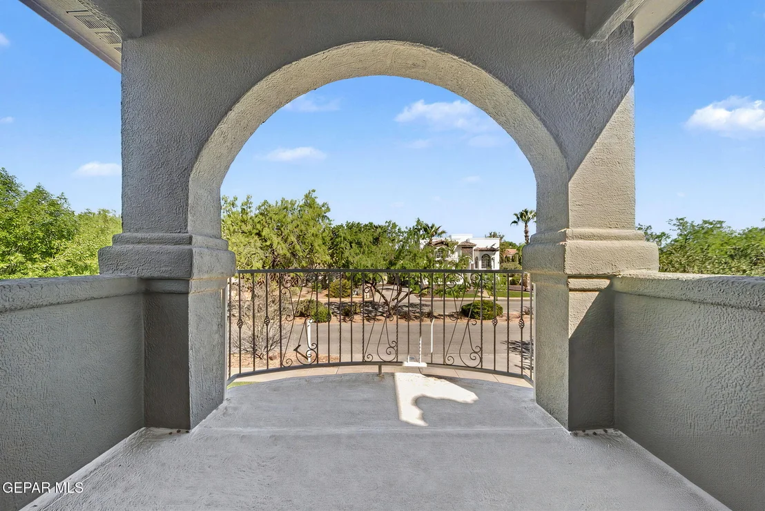 Photo of 554 SHADOW WILLOW Drive