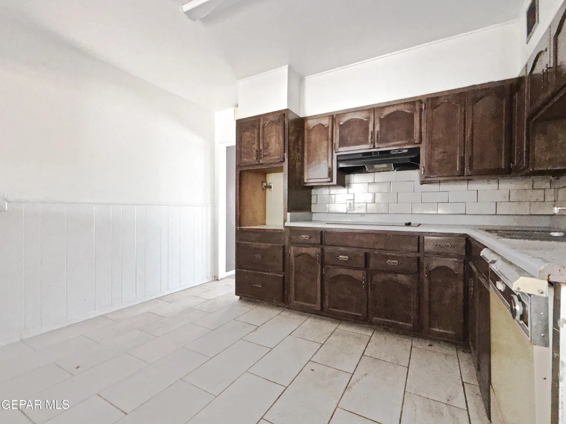 Photo of 816 CARDON Street