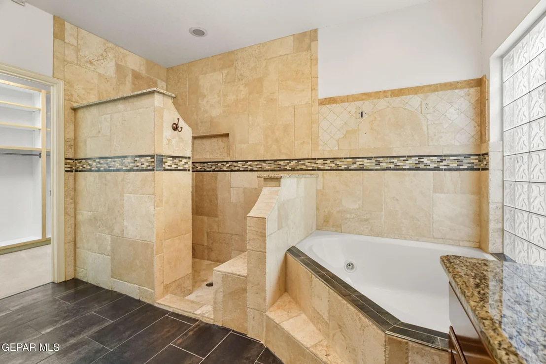 Photo of 651 Simon Court