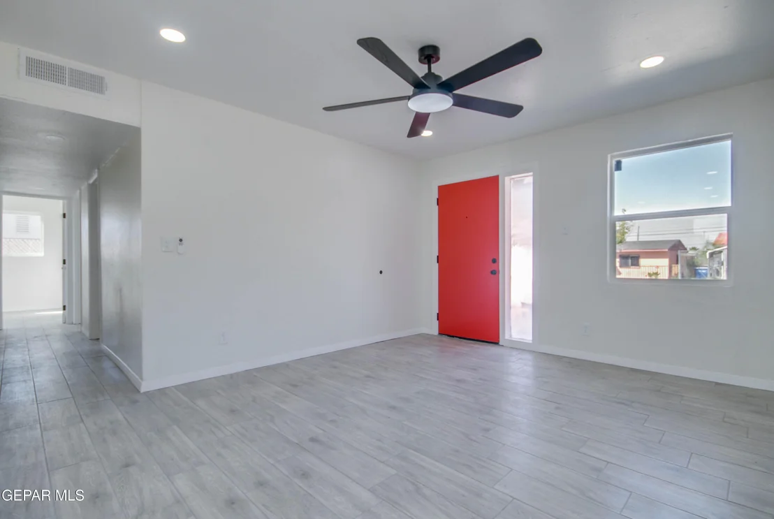 Photo of 812 SANTA BARBARA Drive