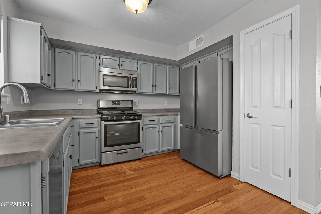 Photo of 1653 SAINT ABRAHAM Place