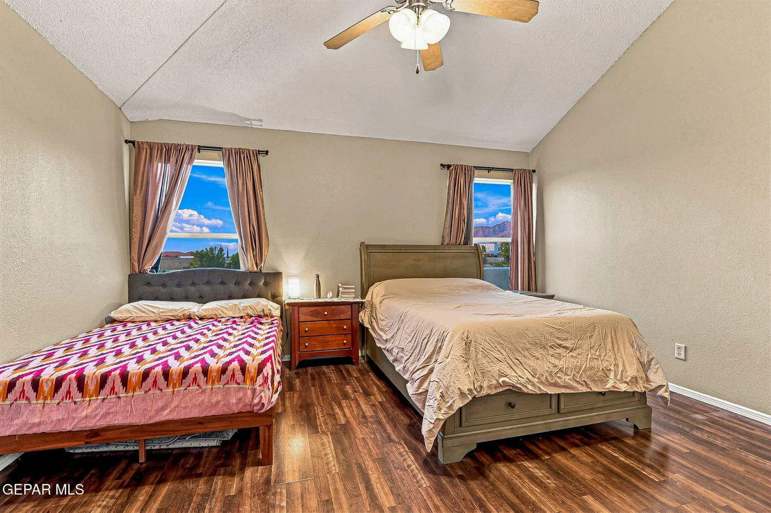 Photo of 6429 FRANKLIN RIDGE Drive