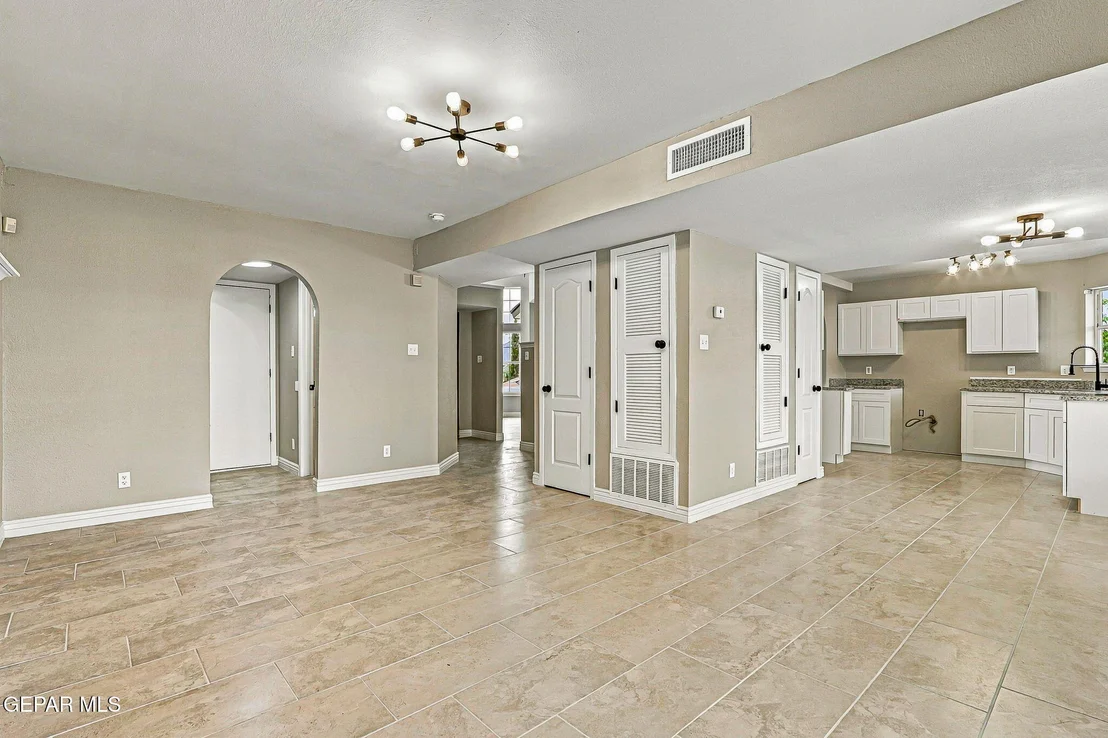 Photo of 11985 ARROW KNOLL Circle