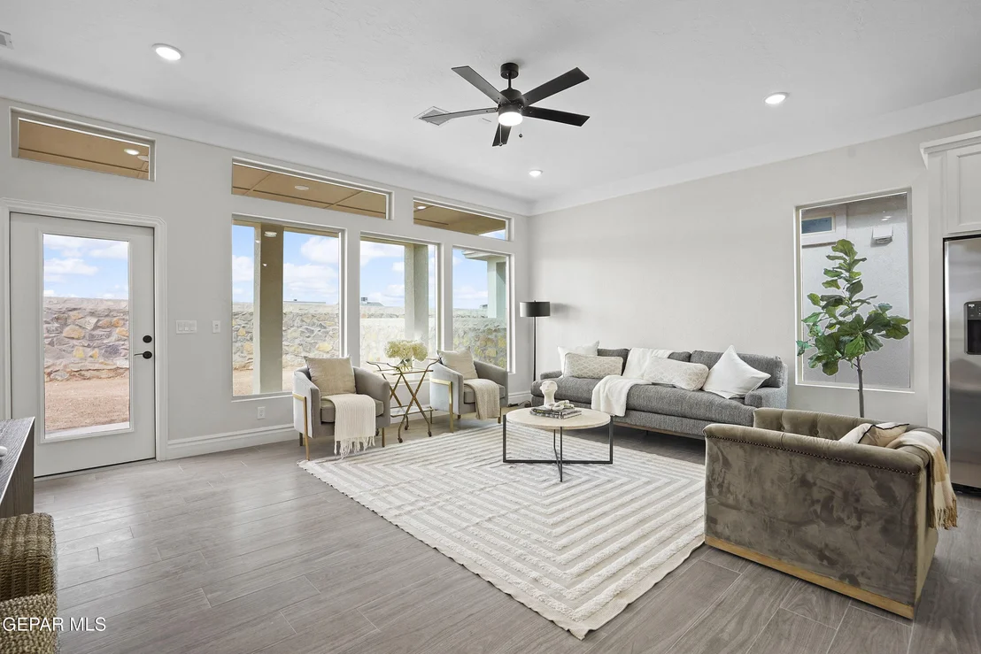 Photo of 15004 Composition Avenue