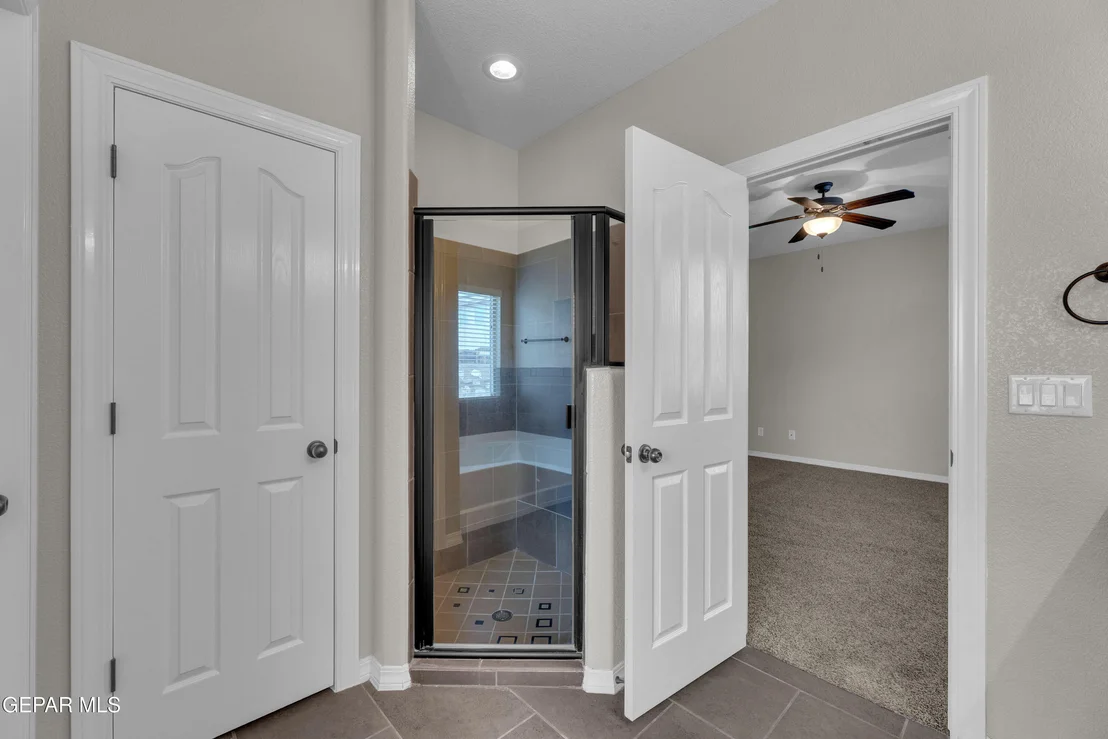 Photo of 2209 Glitter Point