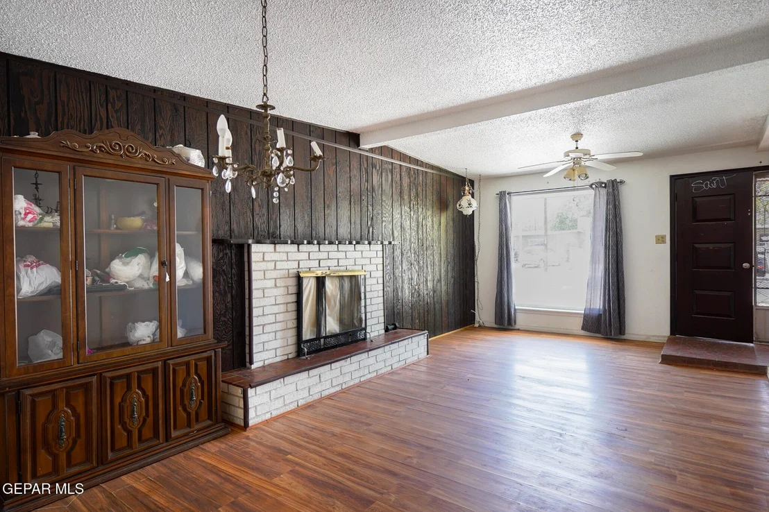 Photo of 8375 REINDEER AVE EL PASO, Avenue