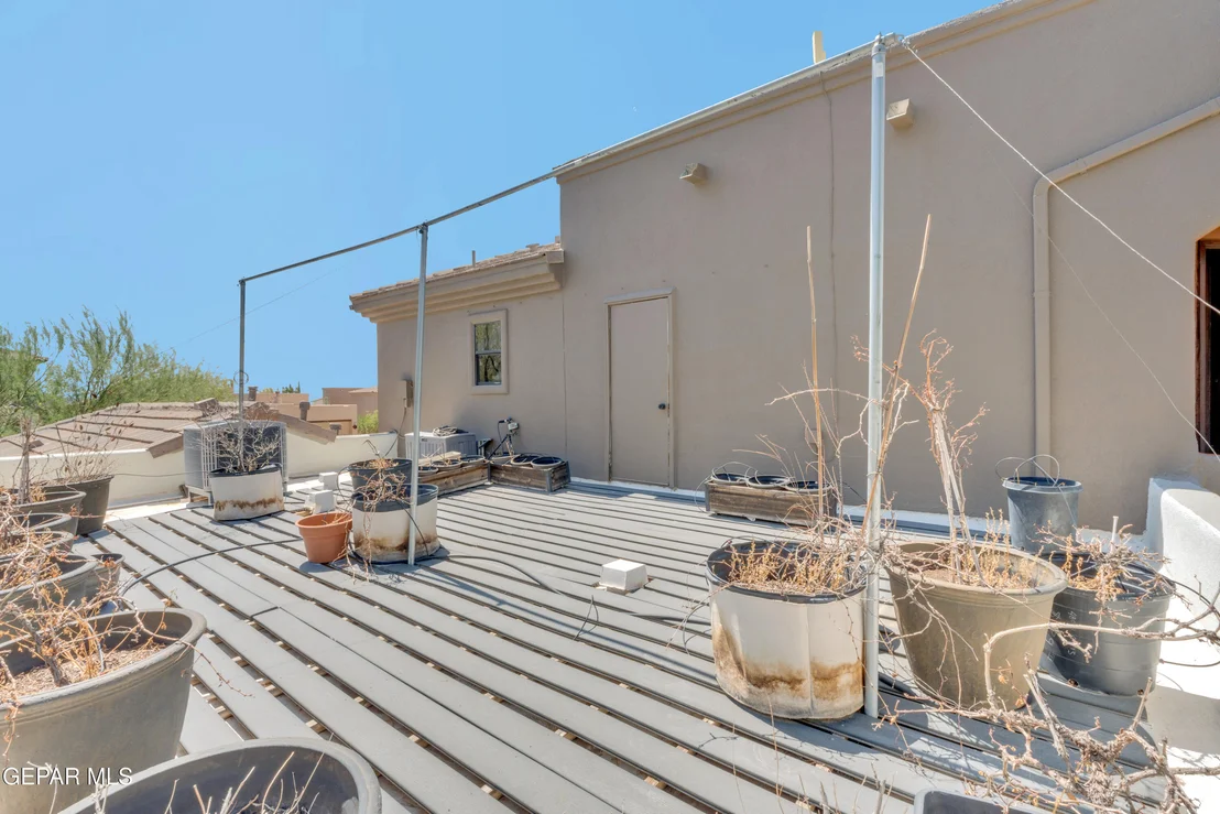 Photo of 6263 FRANKLIN HAWK Avenue