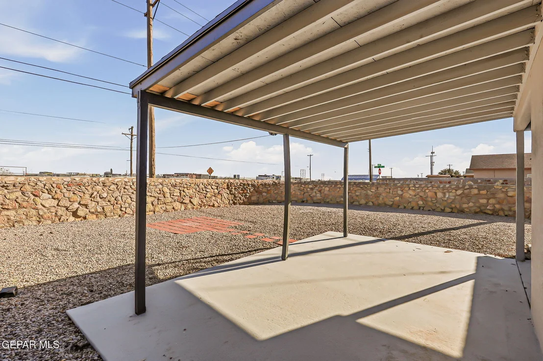 Photo of 10424 SILVERCLOUD Drive