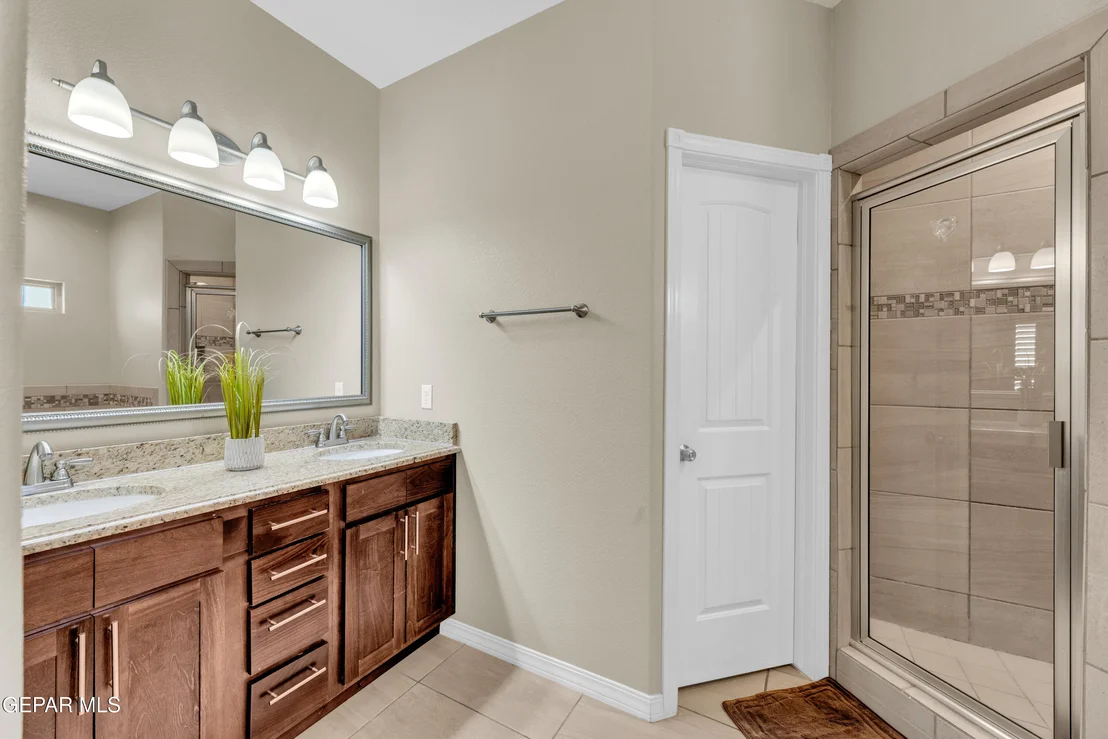 Photo of 6068 RIVET Place
