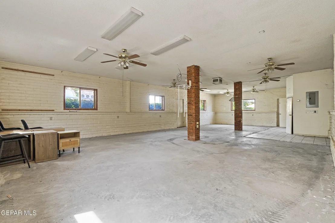 Photo of 227 ROSEMONT Drive