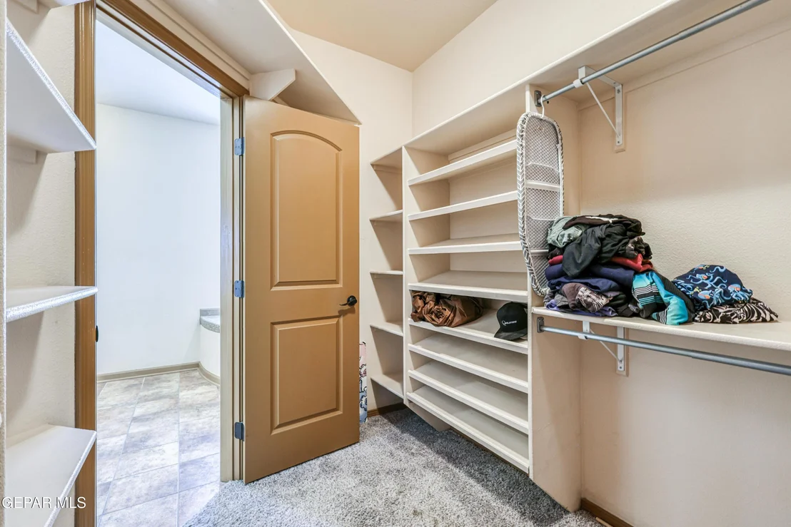 Photo of 12152 CHAPEL HILL Road