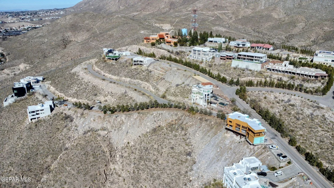Photo of 13 APACHE CREST Drive