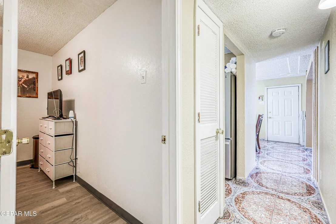 Photo of 11581 Valle Verde Road