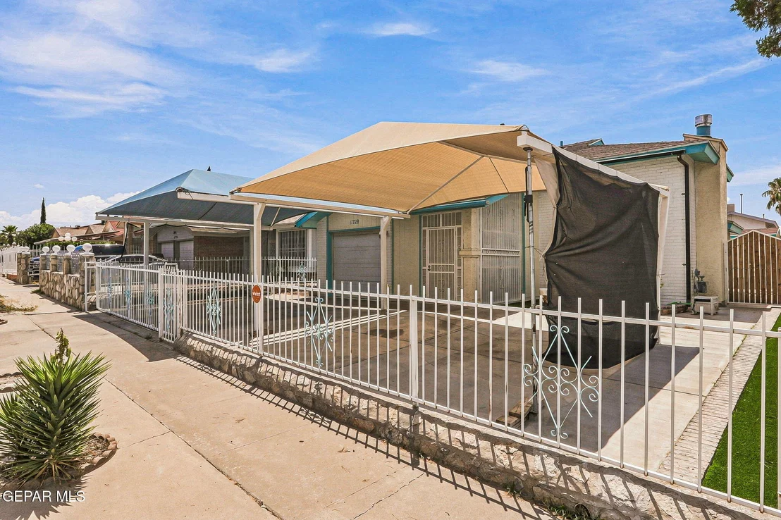 Photo of 11728 JOHN POLLEY Circle