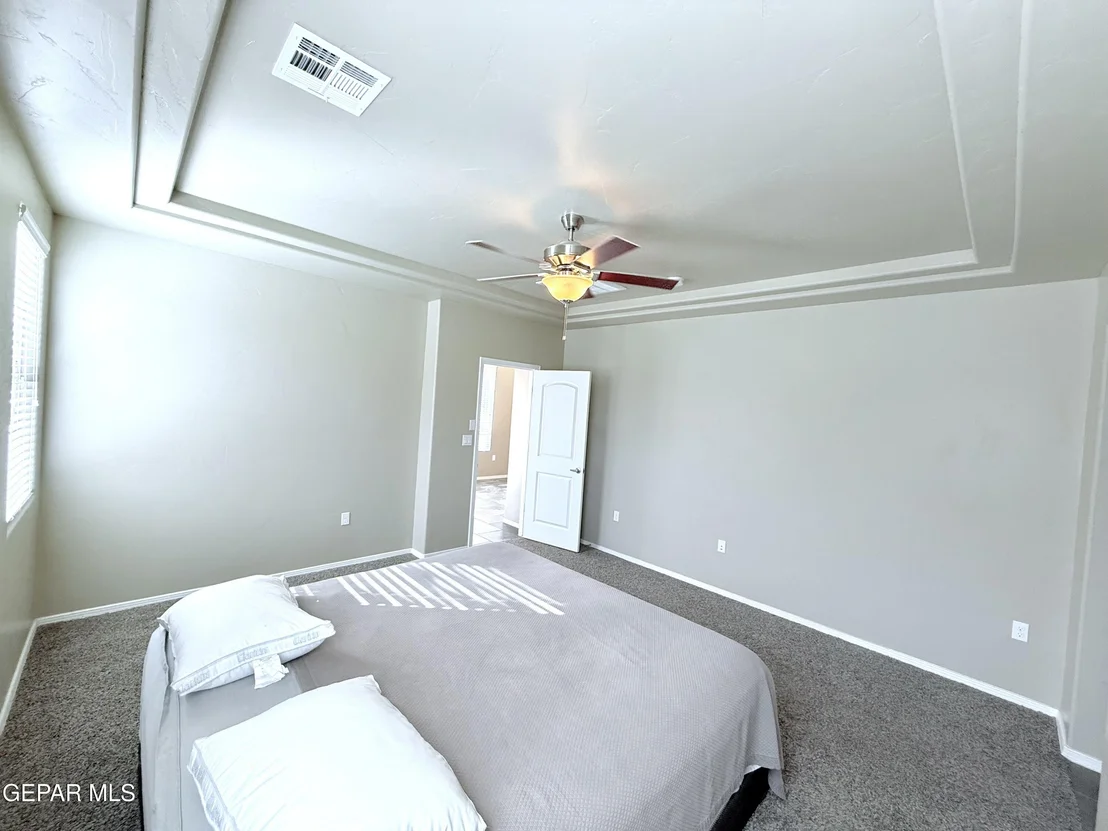 Photo of 270 SilverHill