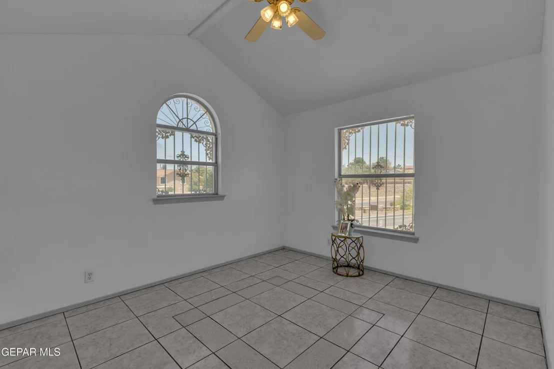 Photo of 1444 John Phelan Drive