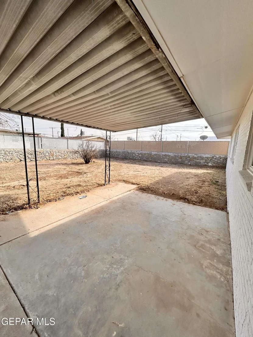 Photo of 9104 Raleigh Dr. Drive