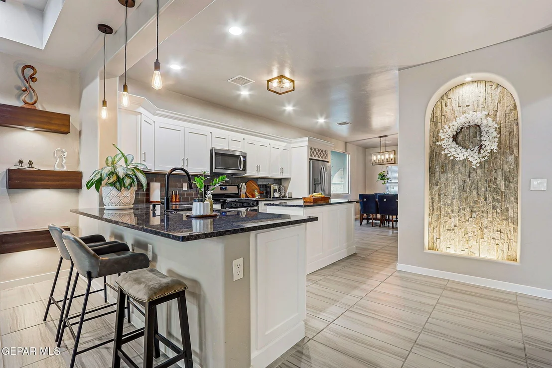 Photo of 440 BURKETT Drive