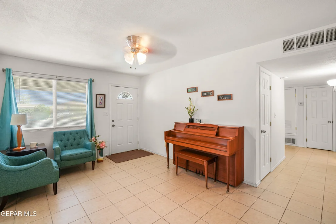 Photo of 10109 WOLVERINE Drive