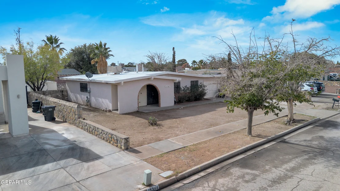 Photo of 15340 MINERAL Court