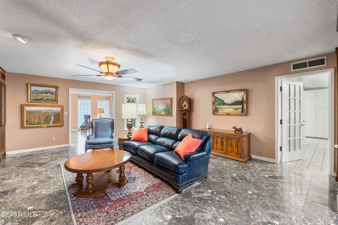 Photo of 6233 Meteor Way
