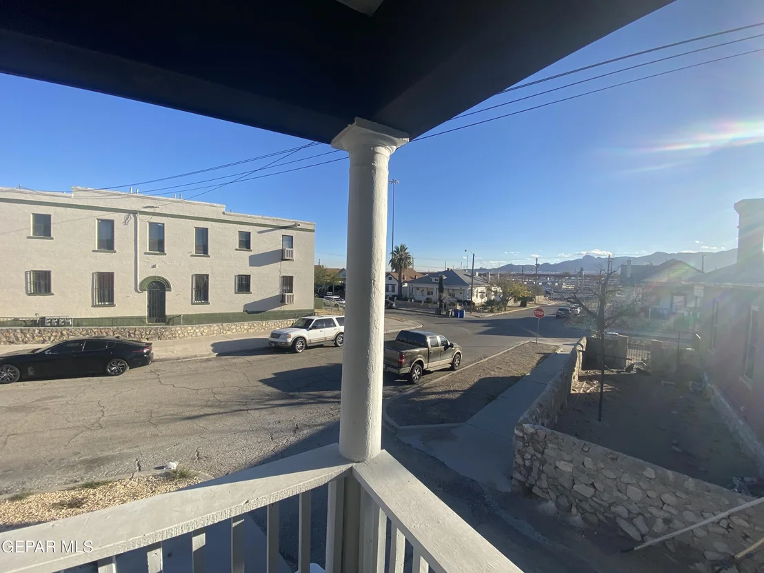 Photo of 207 RANDOLPH Drive